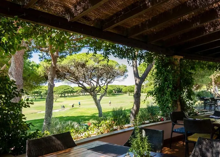 Algarve Luxury Experience - Situated Within The Pinecliffs