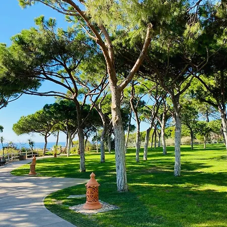 Algarve Luxury Experience - Situated Within The Pinecliffs